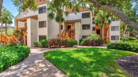 1700 Cove Ii Place Sarasota FL 34242