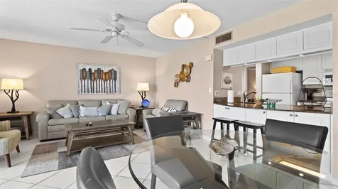 1700 Cove Ii Place Sarasota FL 34242