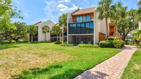 1700 Cove Ii Place Sarasota FL 34242