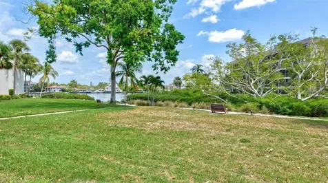 1700 Cove Ii Place Sarasota FL 34242