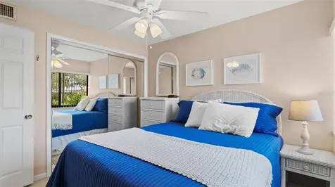 1700 Cove Ii Place Sarasota FL 34242