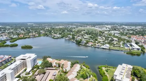 1700 Cove Ii Place Sarasota FL 34242