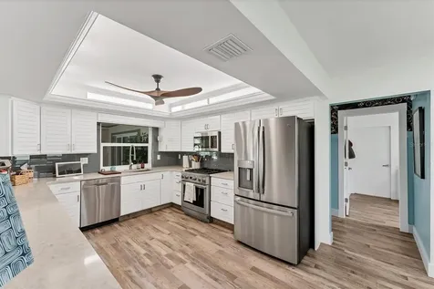 6105 45th Street W Bradenton FL 34210