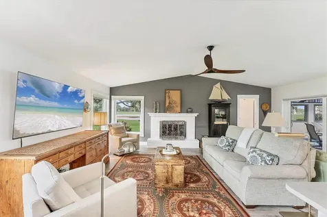6105 45th Street W Bradenton FL 34210
