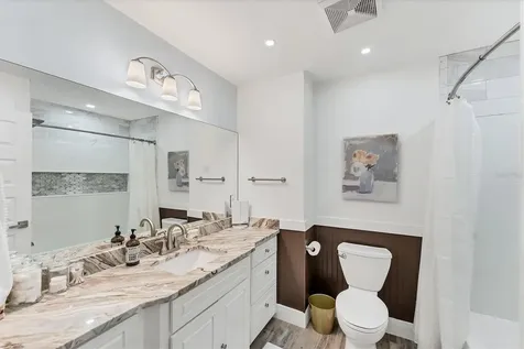 6105 45th Street W Bradenton FL 34210
