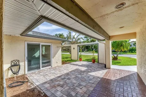 6105 45th Street W Bradenton FL 34210