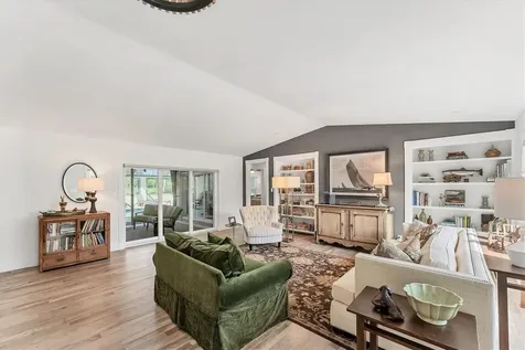 6105 45th Street W Bradenton FL 34210