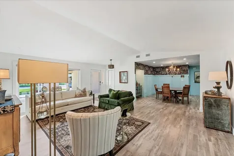 6105 45th Street W Bradenton FL 34210
