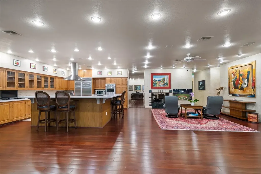 1835 Alicia Way Clearwater FL 33764
