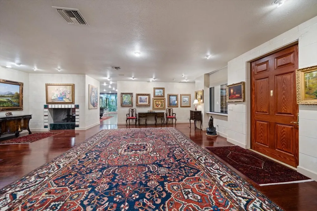 1835 Alicia Way Clearwater FL 33764