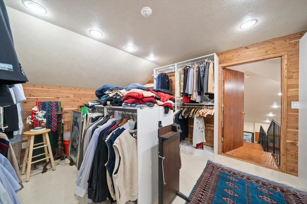 1835 Alicia Way Clearwater FL 33764