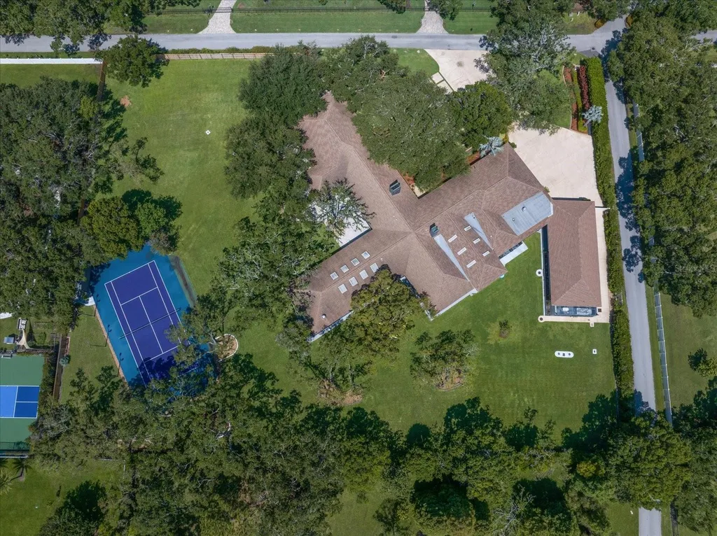 1835 Alicia Way Clearwater FL 33764