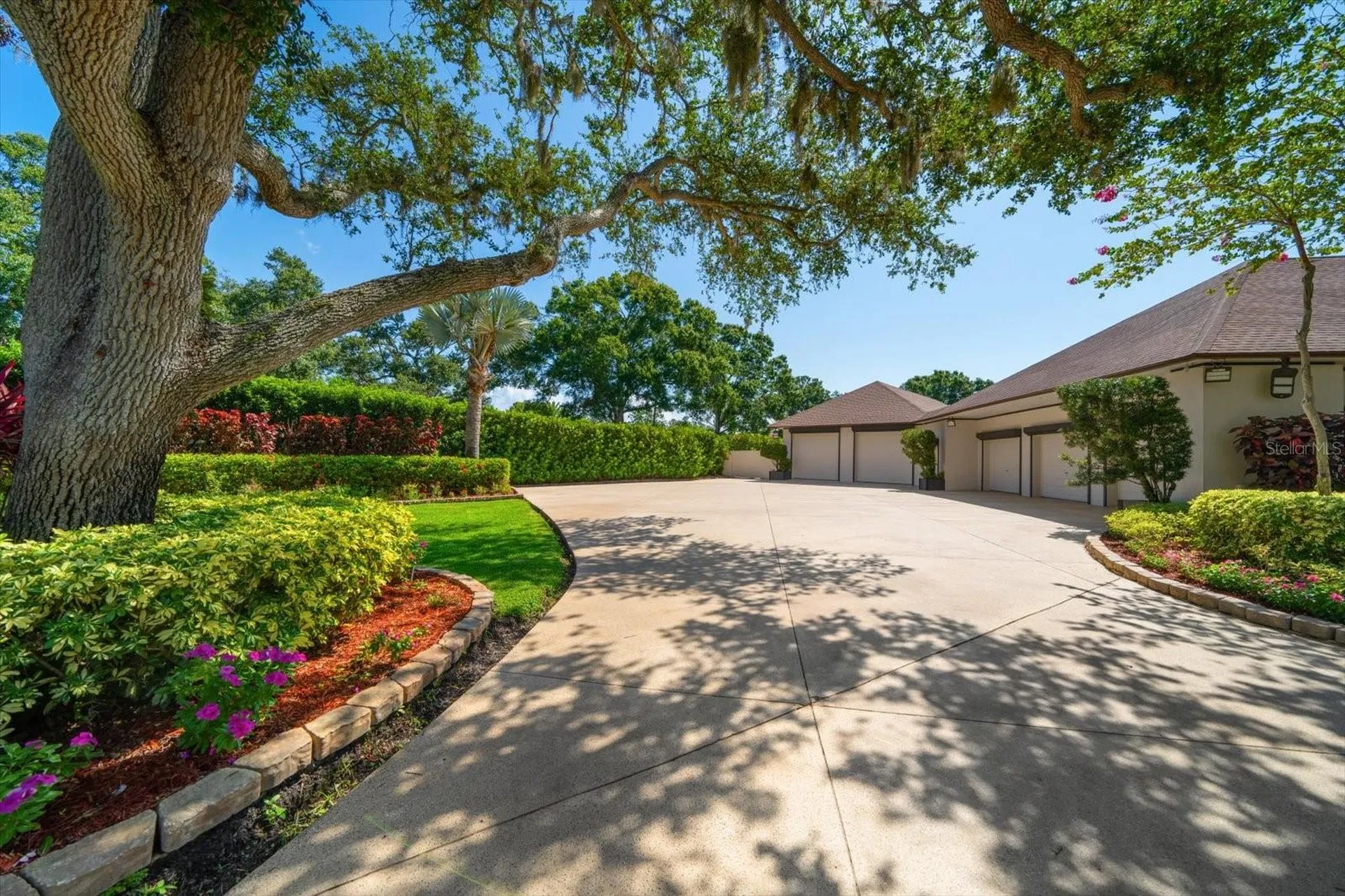 1835 Alicia Way Clearwater FL 33764