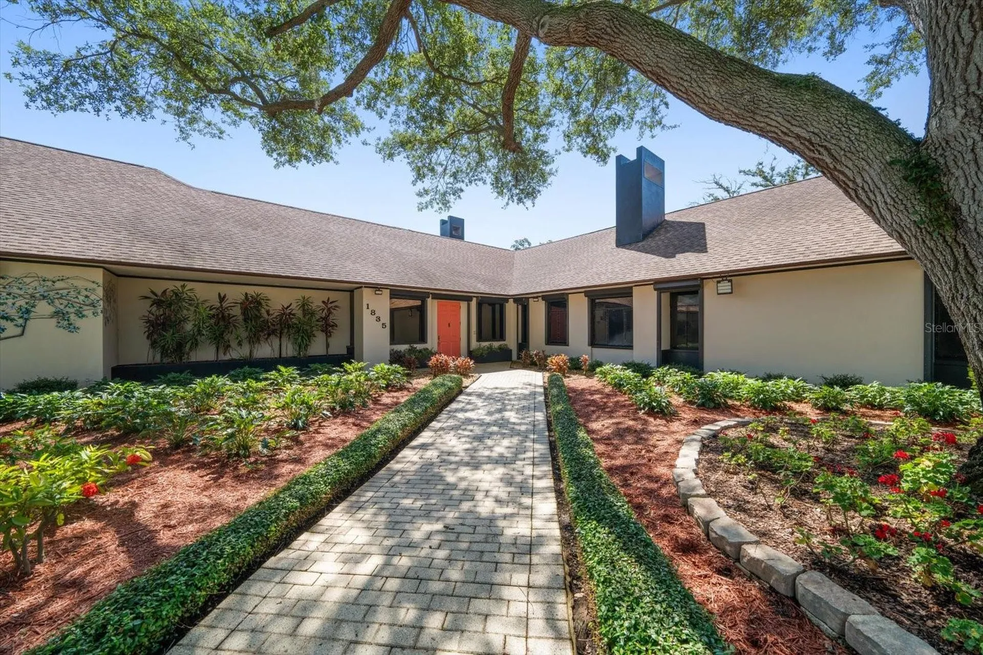 1835 Alicia Way Clearwater FL 33764