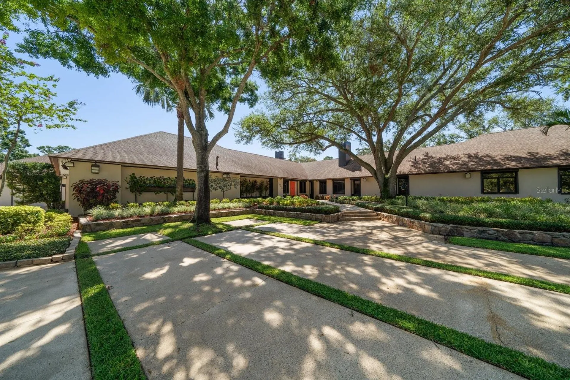 1835 Alicia Way Clearwater FL 33764