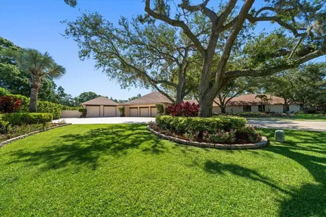 1835 Alicia Way Clearwater FL 33764