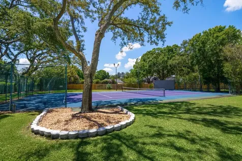 1835 Alicia Way Clearwater FL 33764