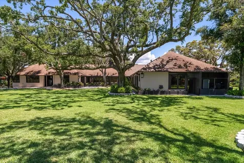 1835 Alicia Way Clearwater FL 33764