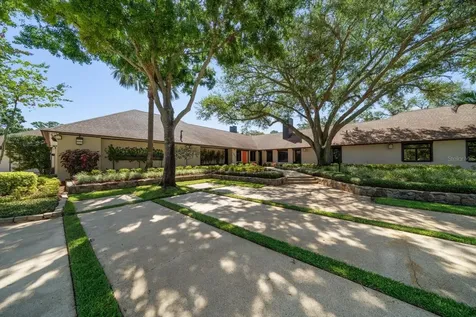 1835 Alicia Way Clearwater FL 33764