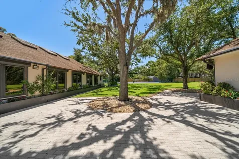 1835 Alicia Way Clearwater FL 33764