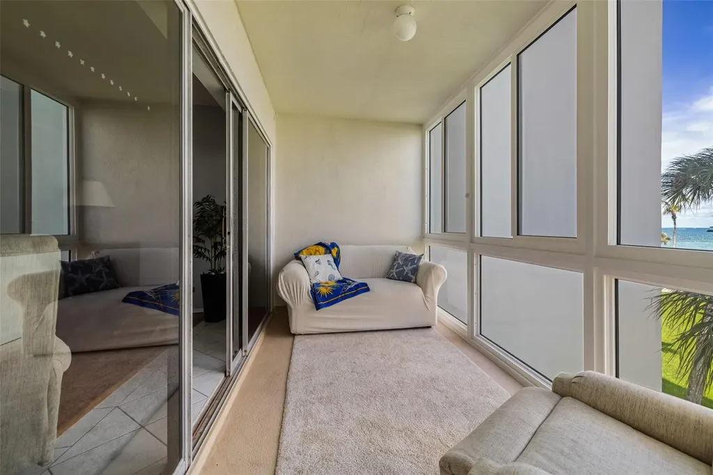 2110 Benjamin Franklin Drive Sarasota FL 34236