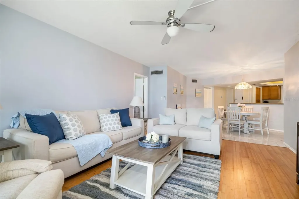 2110 Benjamin Franklin Drive Sarasota FL 34236