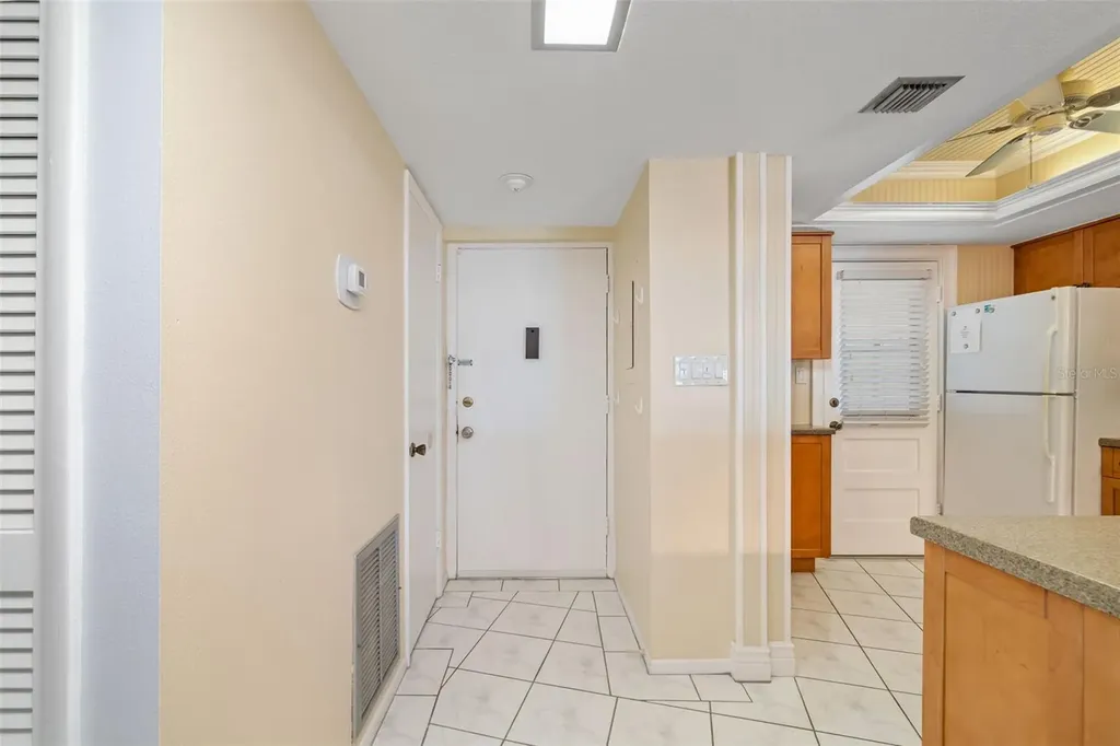 2110 Benjamin Franklin Drive Sarasota FL 34236