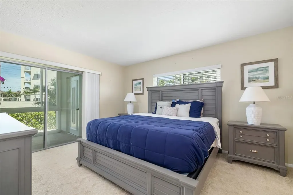 2110 Benjamin Franklin Drive Sarasota FL 34236