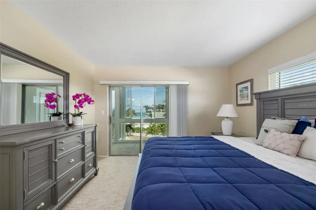 2110 Benjamin Franklin Drive Sarasota FL 34236