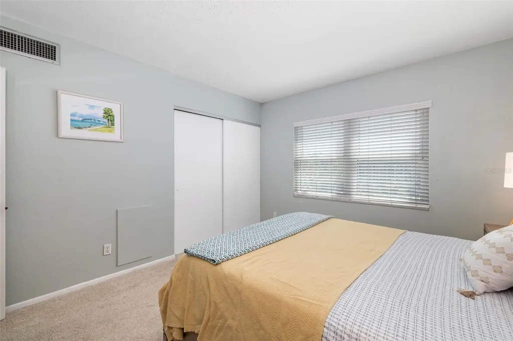 2110 Benjamin Franklin Drive Sarasota FL 34236