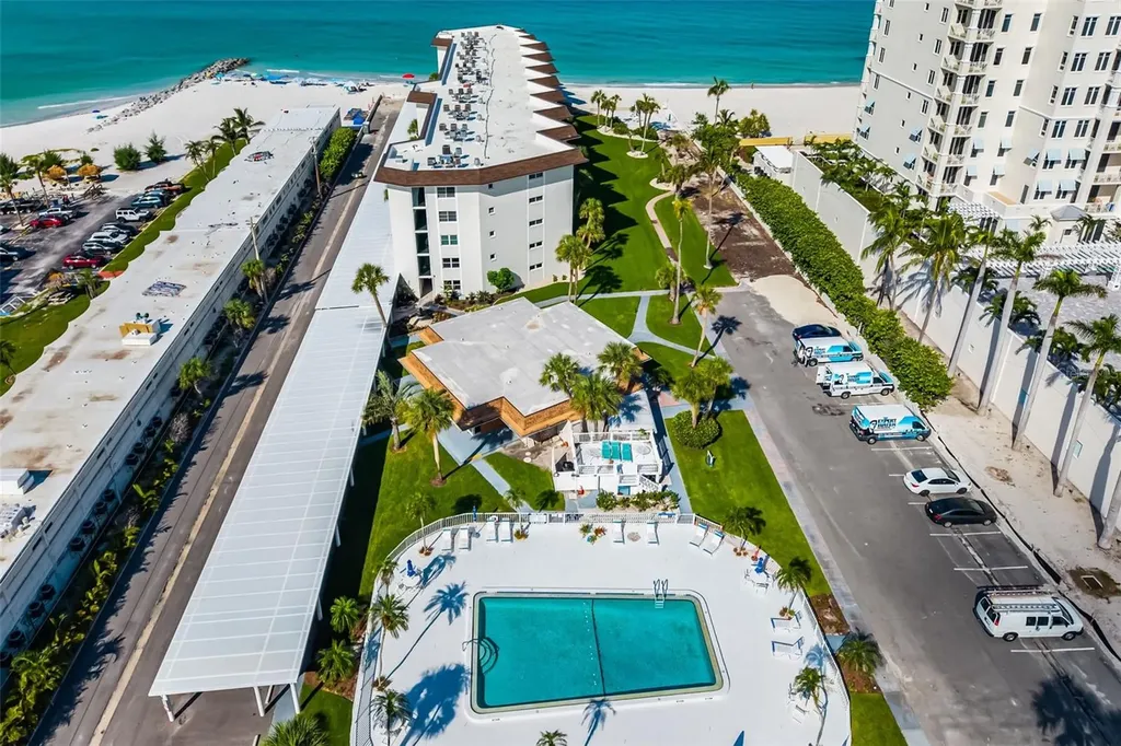 2110 Benjamin Franklin Drive Sarasota FL 34236