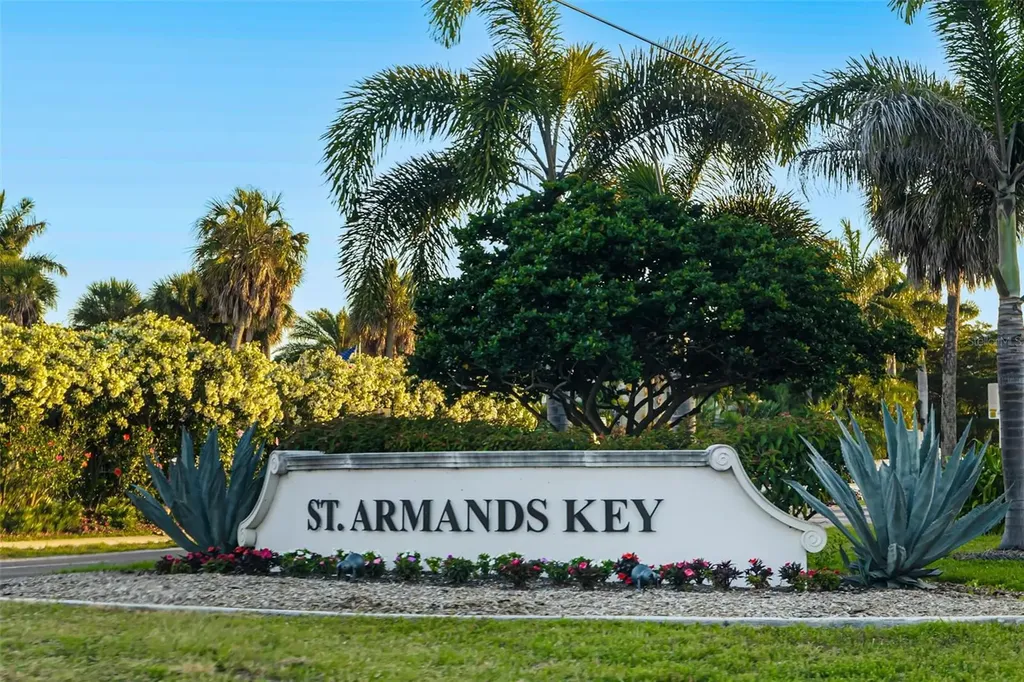 2110 Benjamin Franklin Drive Sarasota FL 34236