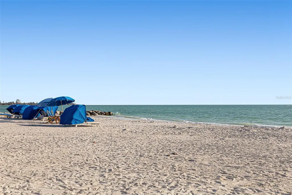 2110 Benjamin Franklin Drive Sarasota FL 34236