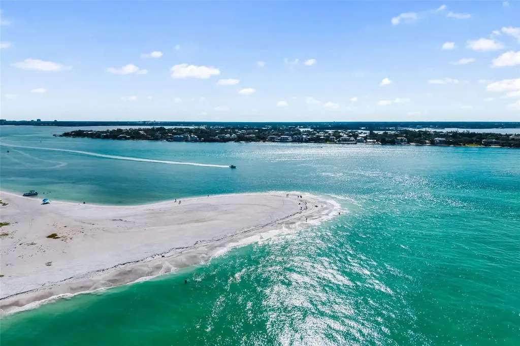 2110 Benjamin Franklin Drive Sarasota FL 34236