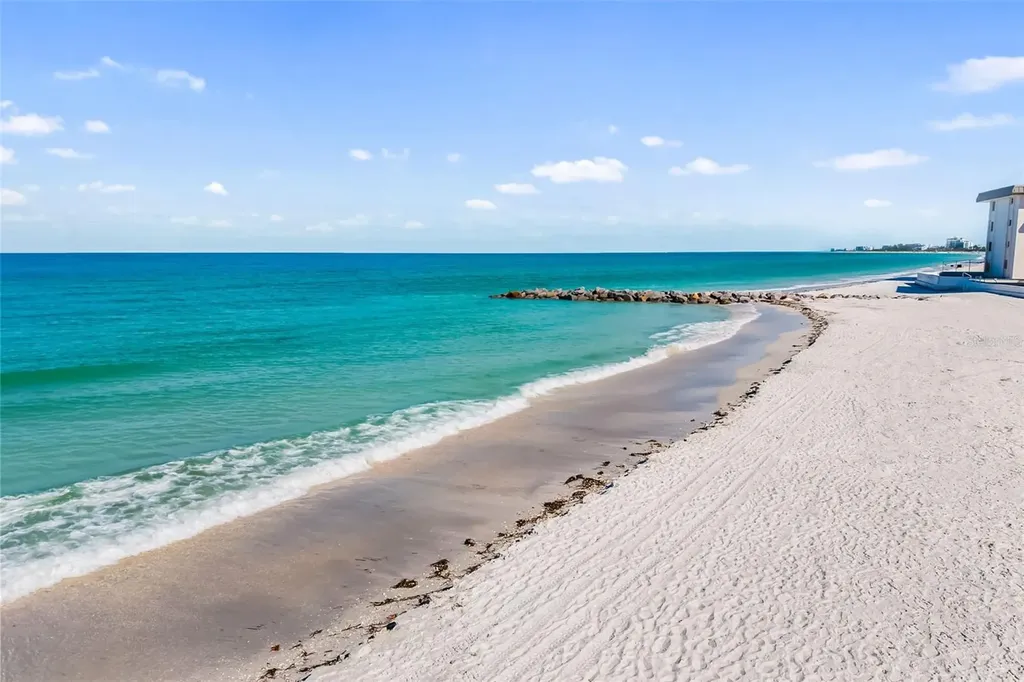 2110 Benjamin Franklin Drive Sarasota FL 34236