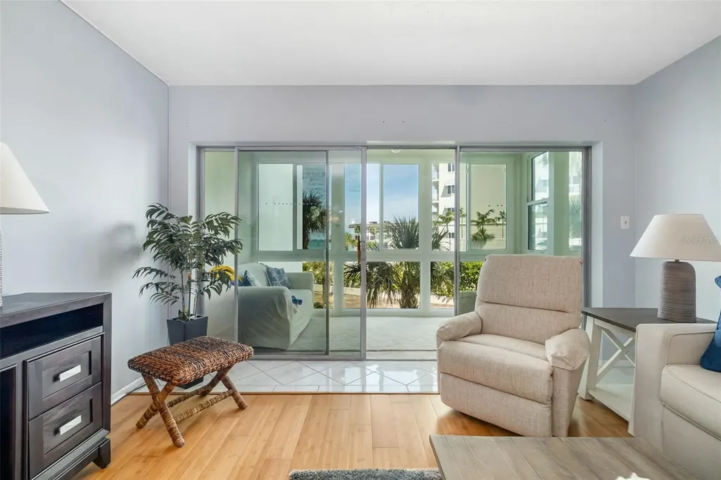 2110 Benjamin Franklin Drive Sarasota FL 34236