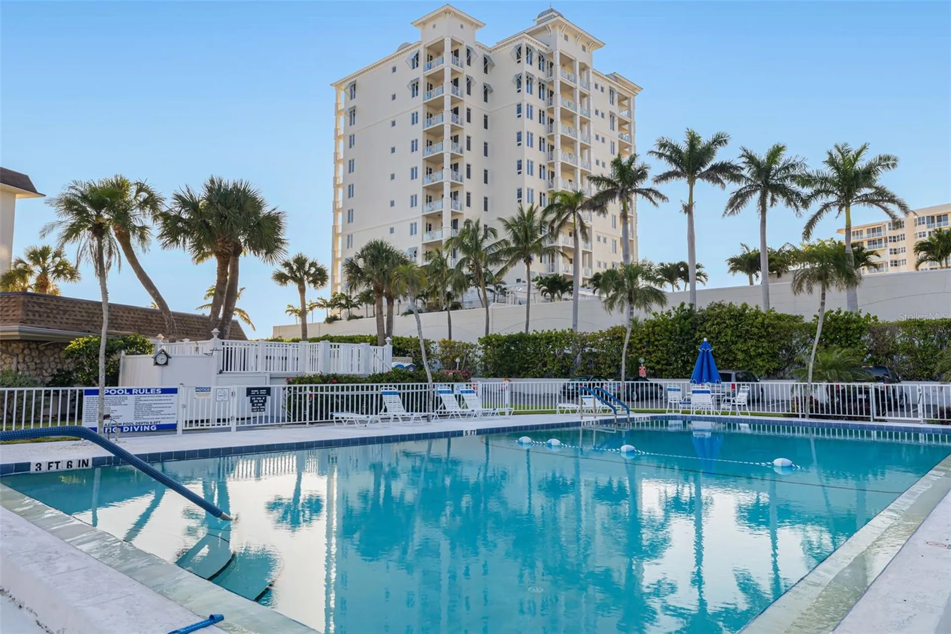 2110 Benjamin Franklin Drive Sarasota FL 34236