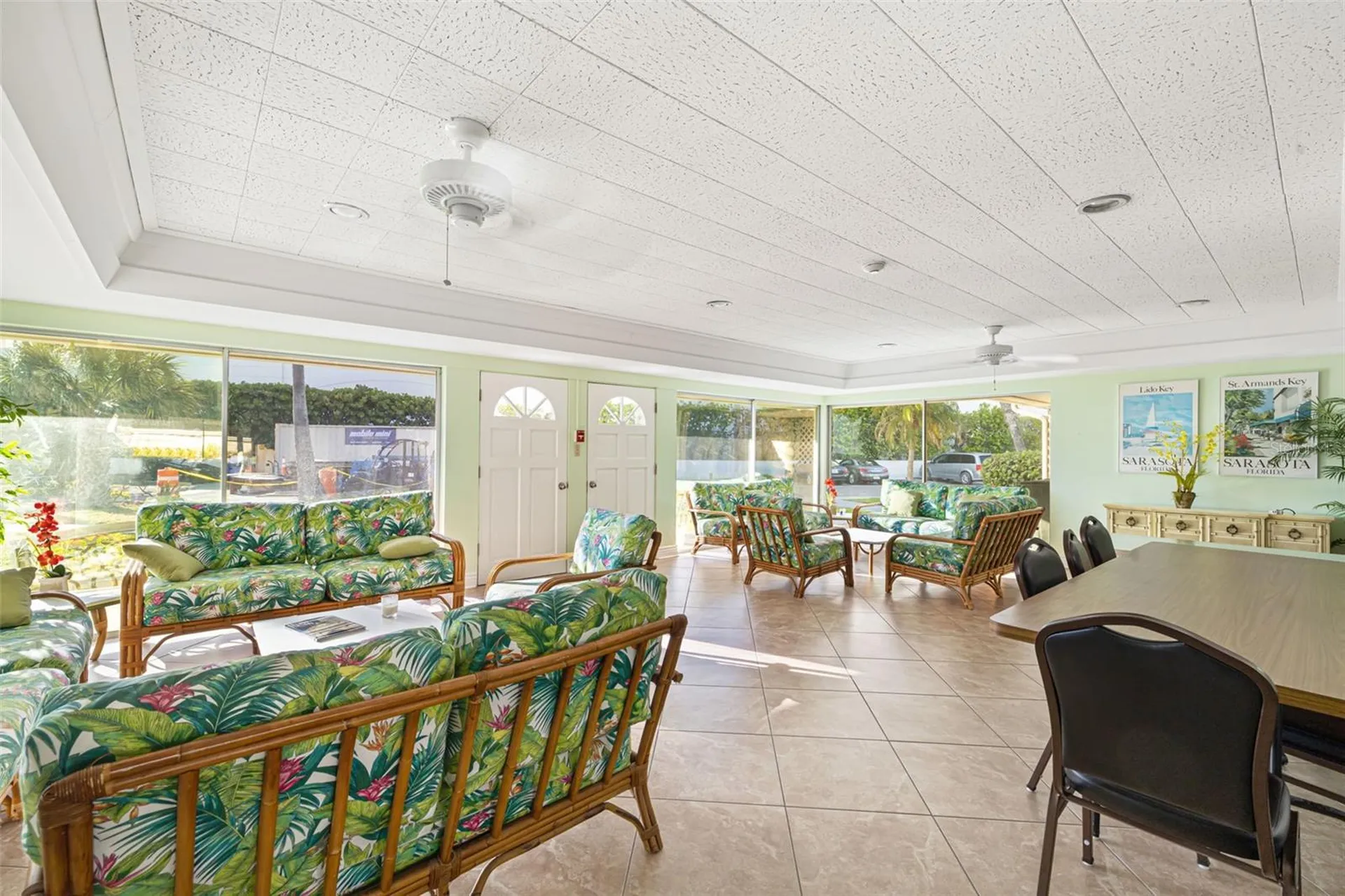 2110 Benjamin Franklin Drive Sarasota FL 34236