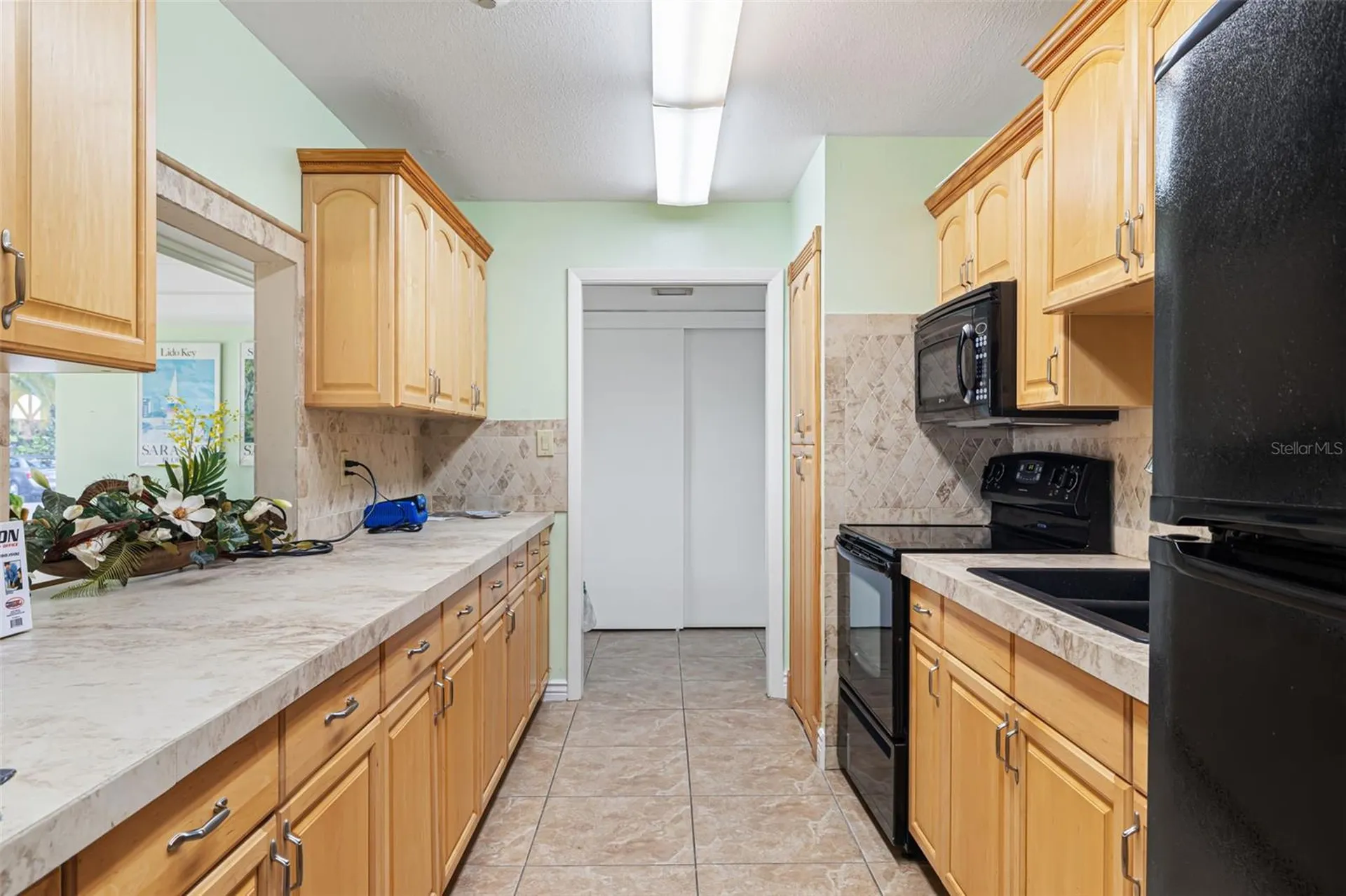 2110 Benjamin Franklin Drive Sarasota FL 34236