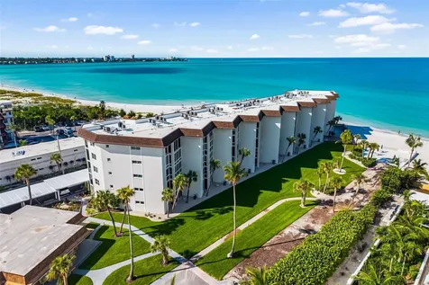 2110 Benjamin Franklin Drive Sarasota FL 34236