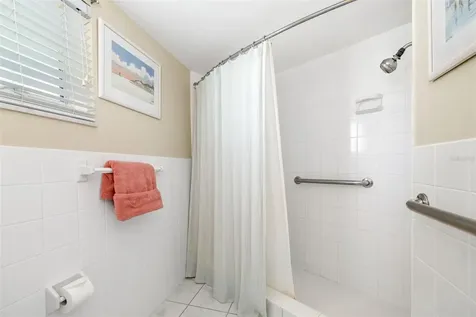 2110 Benjamin Franklin Drive Sarasota FL 34236
