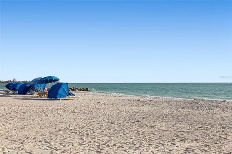 2110 Benjamin Franklin Drive Sarasota FL 34236