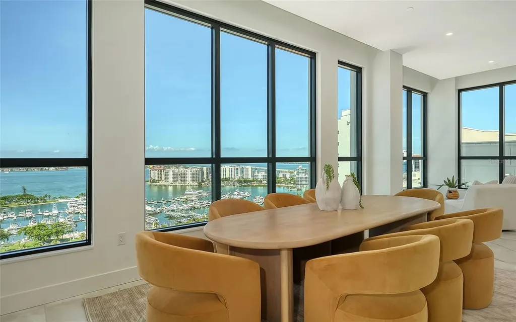 33 S Palm Avenue Sarasota FL 34236