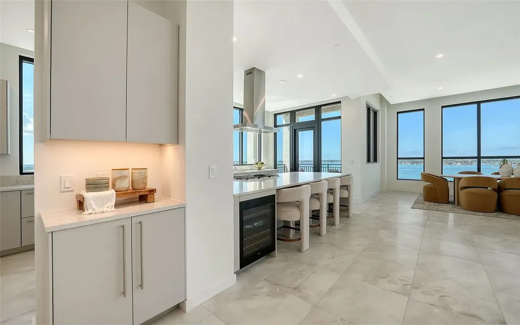 33 S Palm Avenue Sarasota FL 34236