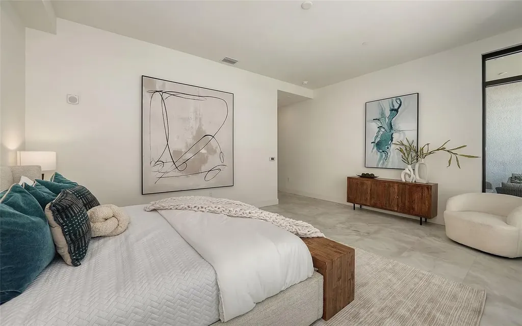 33 S Palm Avenue Sarasota FL 34236