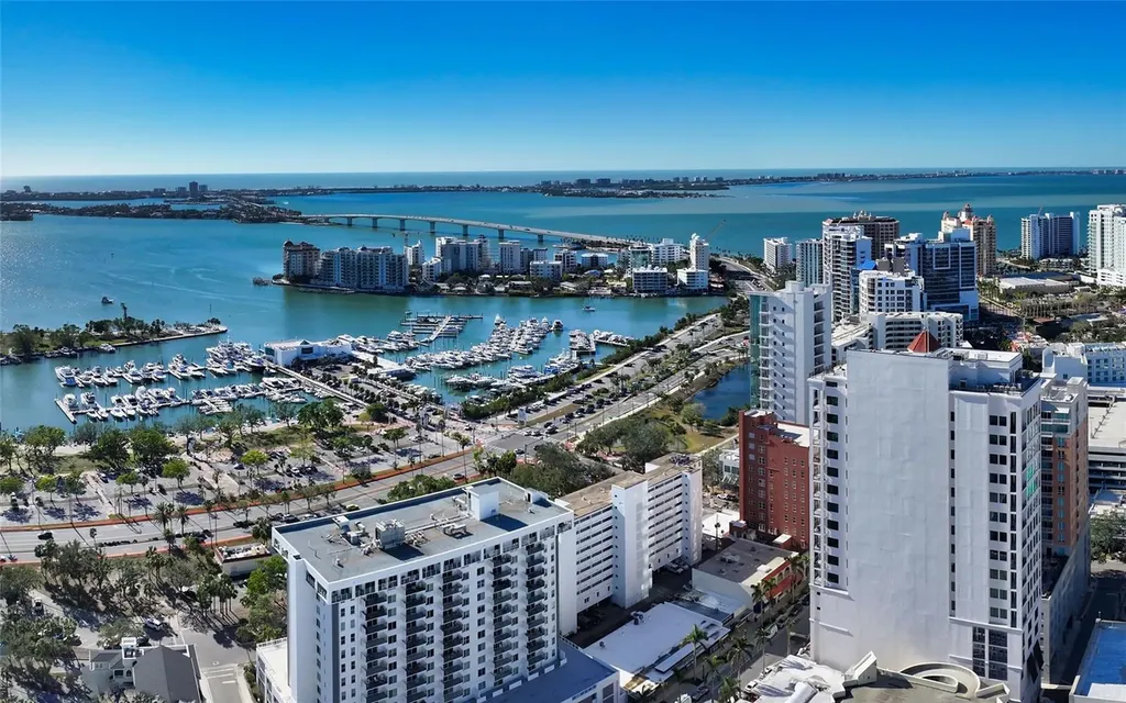 33 S Palm Avenue Sarasota FL 34236