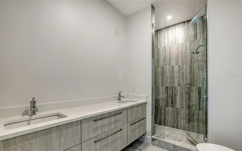 33 S Palm Avenue Sarasota FL 34236
