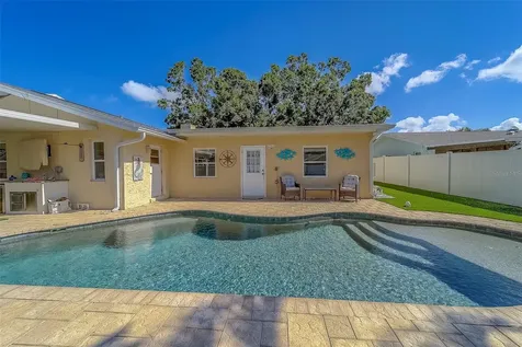 14414 91st Avenue Seminole FL 33776