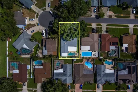 14414 91st Avenue Seminole FL 33776