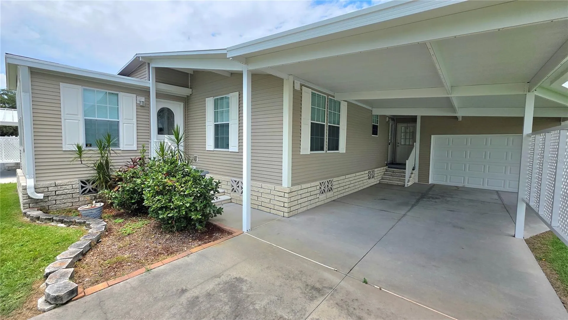 36740 Strand Drive Zephyrhills FL 33542